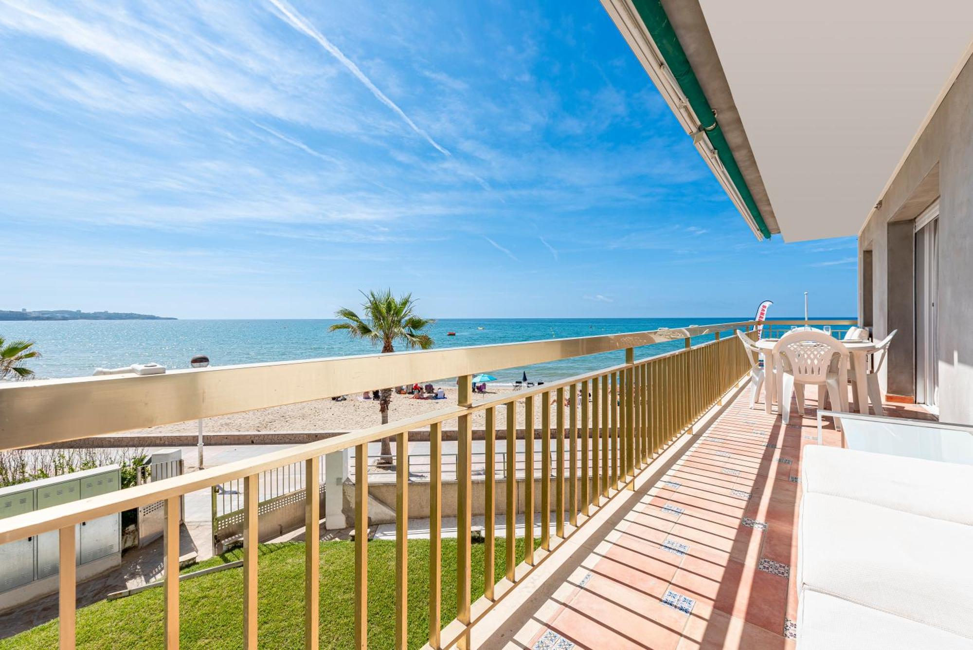 Apartamento Frente Al Mar Cambrils Extérieur photo
