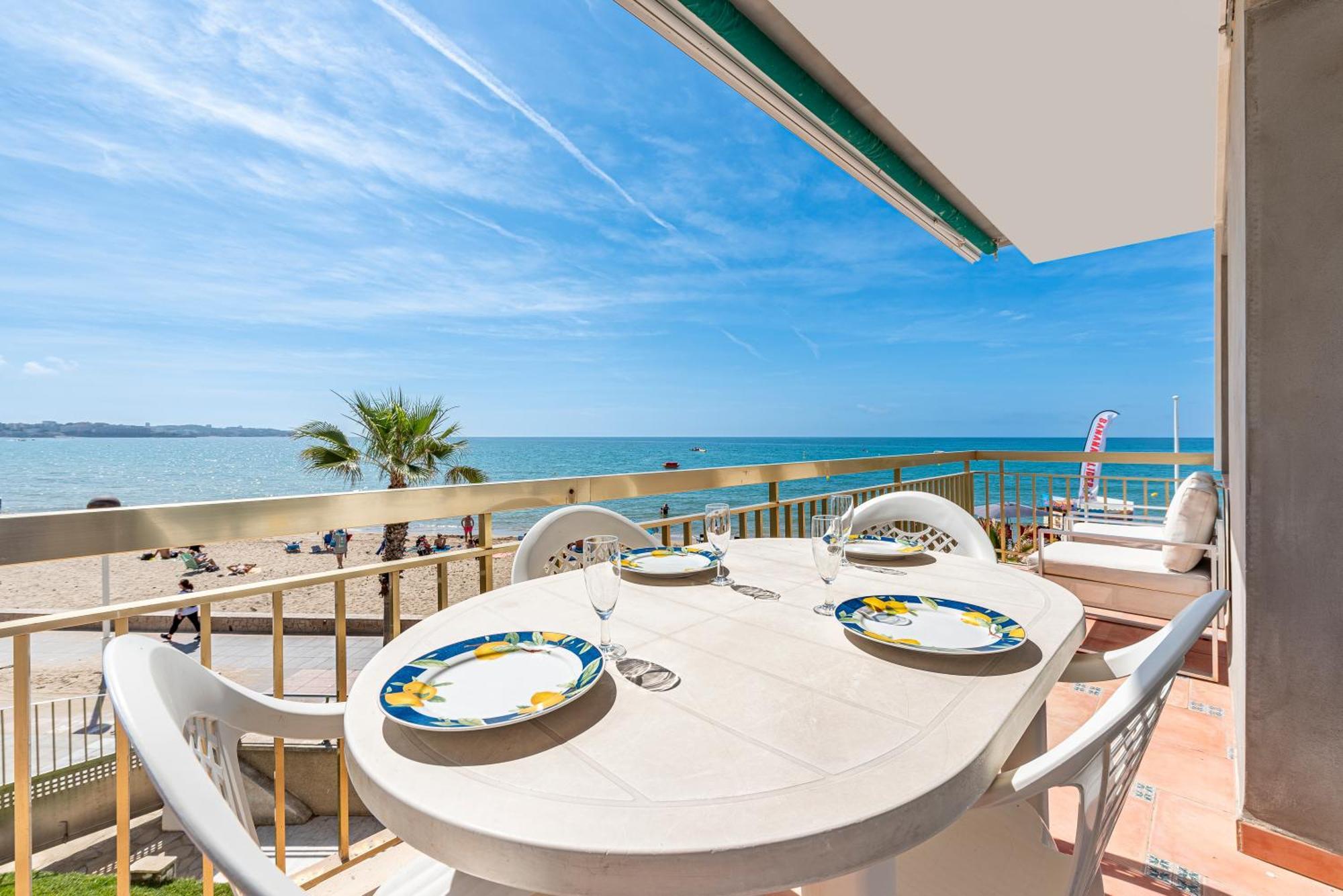 Apartamento Frente Al Mar Cambrils Extérieur photo